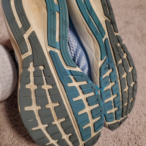 Salomon Women's Blue and White Athletic Shoes - Picture 5 of 14